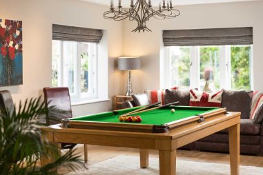 Pool table